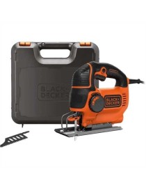 Un seghetto alternativo BLACK+DECKER ha tutta la potenza e la versatilità di cui hai bisogno per tagliare profili, curve ed ang